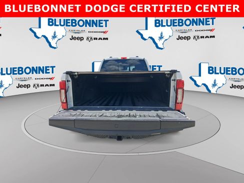 Used 2021 Ford F250 Lariat w/ Lariat Ultimate Package AWD/4WD image 23