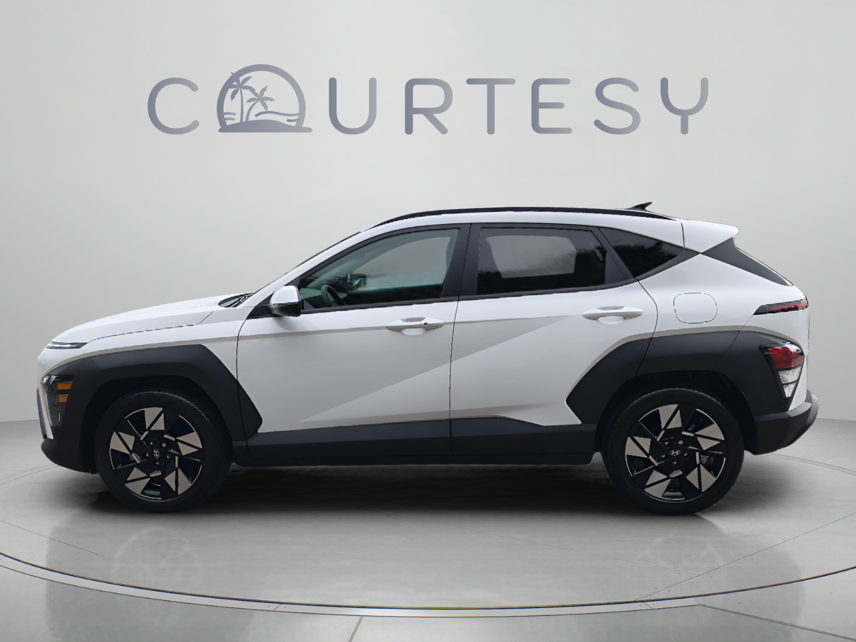 Certified 2024 Hyundai Kona SEL FWD image 2