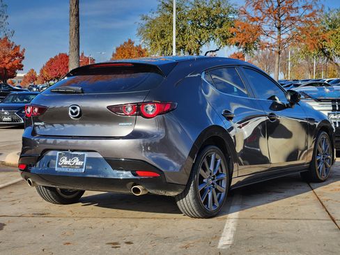 Used 2023 MAZDA MAZDA3 s image 13