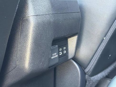 Used 2025 Toyota Tacoma TRD Off-Road w/ TRD Off Road Premium Package image 19