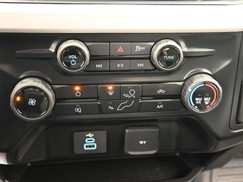 Used 2025 Ford F350 XLT w/ FX4 Off-Road Package image 20