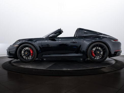 Certified 2024 Porsche 911 Targa 4 GTS image 2