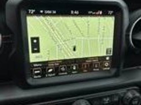 Used 2022 Jeep Wrangler Unlimited Sahara w/ Dual Top Group image 37