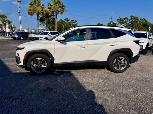 Used 2026 Hyundai Tucson SEL AWD/4WD image 3
