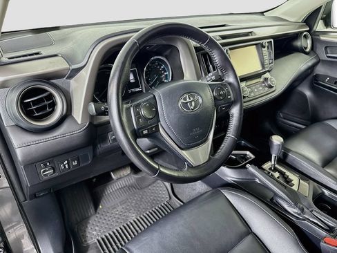Used 2016 Toyota RAV4 Limited AWD/4WD image 9
