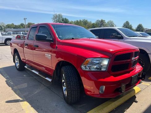 Used 2019 RAM 1500 Express w/ Express Value Package AWD/4WD image 4