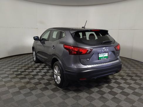 Used 2018 Nissan Rogue Sport S w/ S Appearance Package AWD/4WD image 6