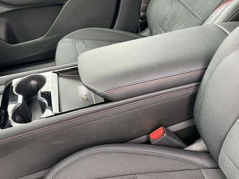 Certified 2024 Chevrolet Blazer EV RS image 33