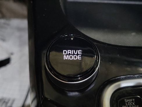 Used 2022 Kia Seltos S image 31