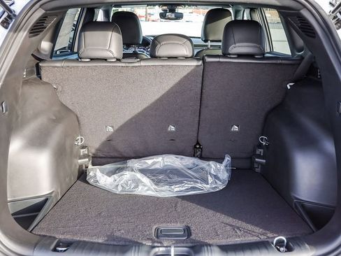 New 2026 Jeep Compass Latitude image 26