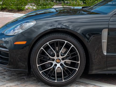 Used 2022 Porsche Panamera Platinum Edition RWD image 46
