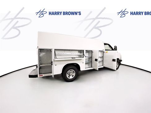 New 2025 Chevrolet Express 3500 3500 VAN 139 w/ Power Convenience Package image 29