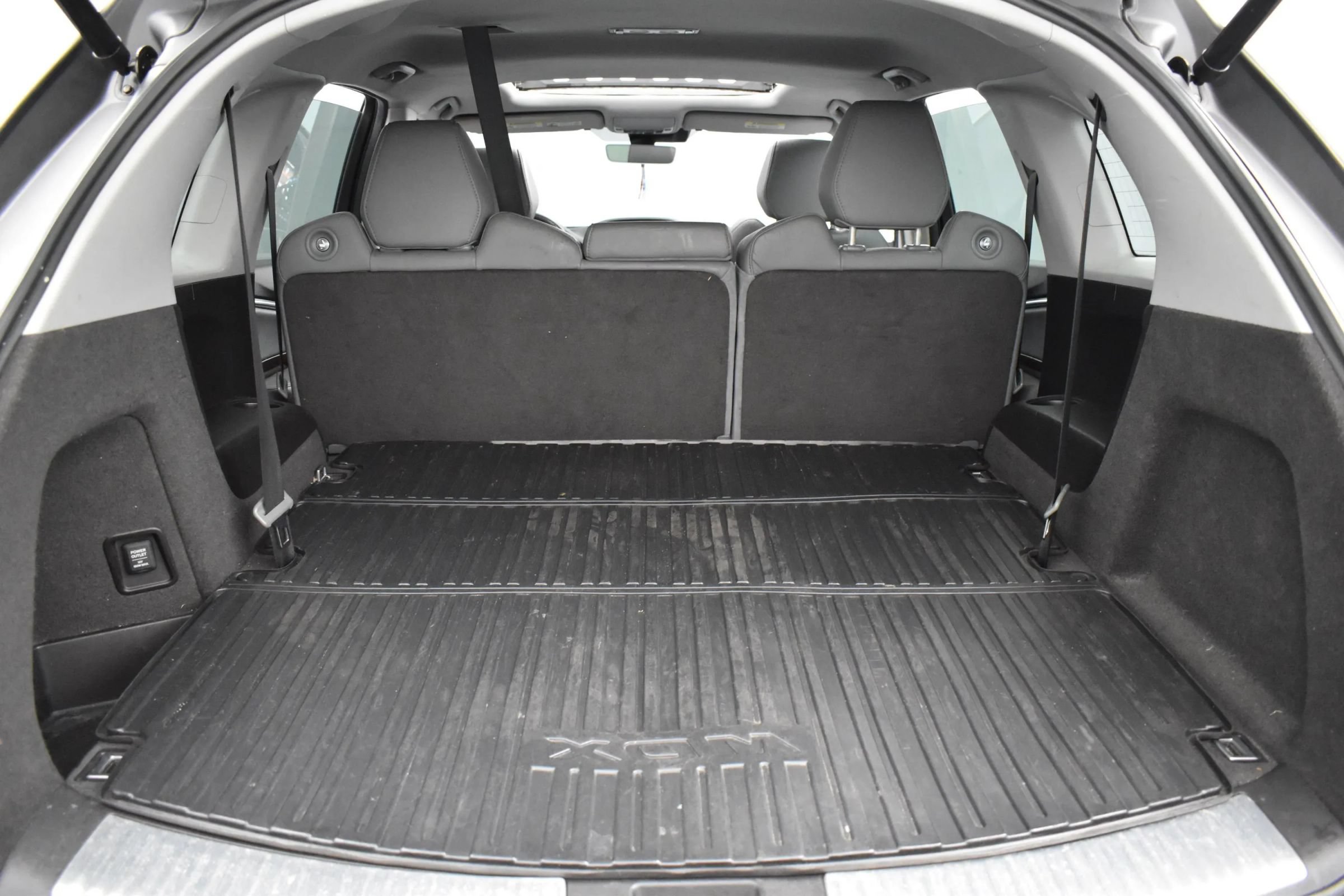 Used 2016 Acura MDX w/ Technology Package FWD image 16