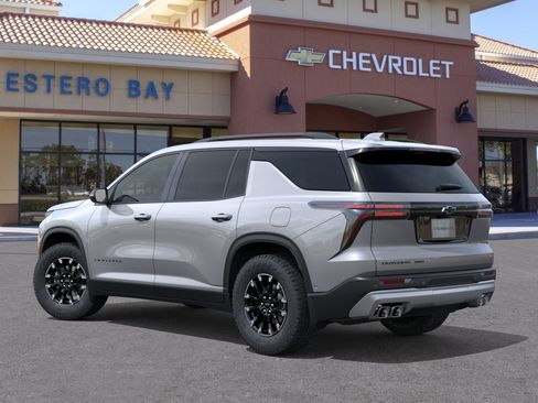 New 2026 Chevrolet Traverse Z71 w/ Enhanced Driving Package AWD/4WD image 27