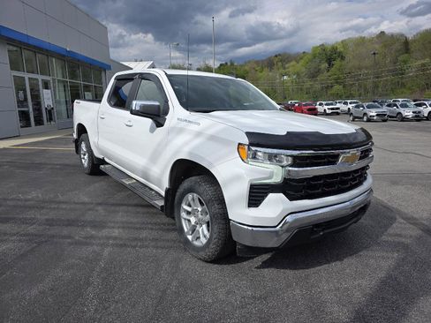 Used 2022 Chevrolet Silverado 1500 LT w/ Protection Package AWD/4WD image 1