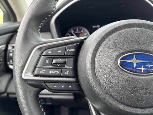 Certified 2025 Subaru Outback Limited AWD/4WD image 15