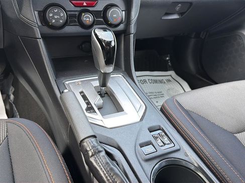 Used 2018 Subaru Crosstrek 2.0i Premium image 24