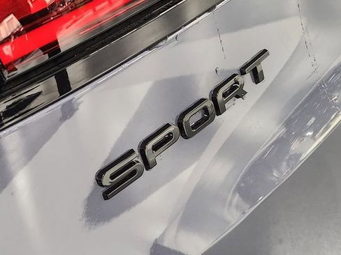 New 2026 Land Rover Range Rover Sport Dynamic SE image 13