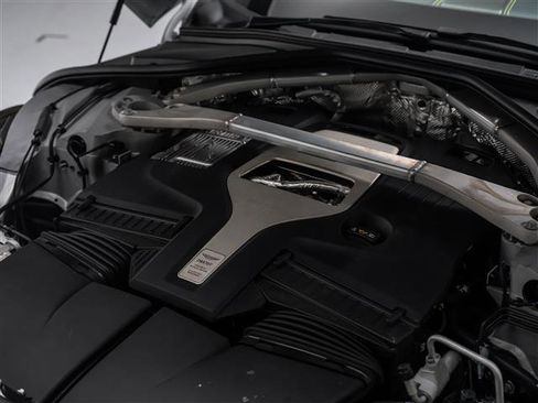 New 2026 Aston Martin DBX 707 image 17