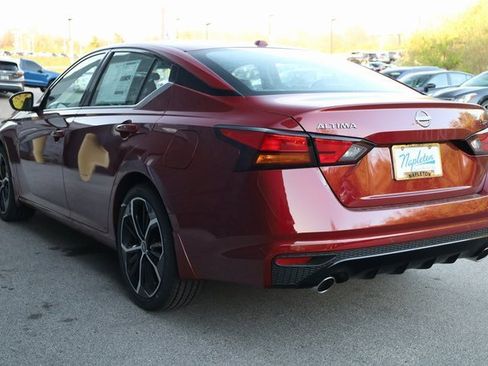 New 2025 Nissan Altima 2.5 SR w/ SR Premium Package image 6