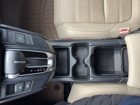 Used 2019 Honda CR-V EX-L image 16