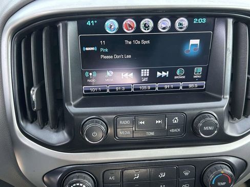 Used 2018 Chevrolet Colorado LT image 23