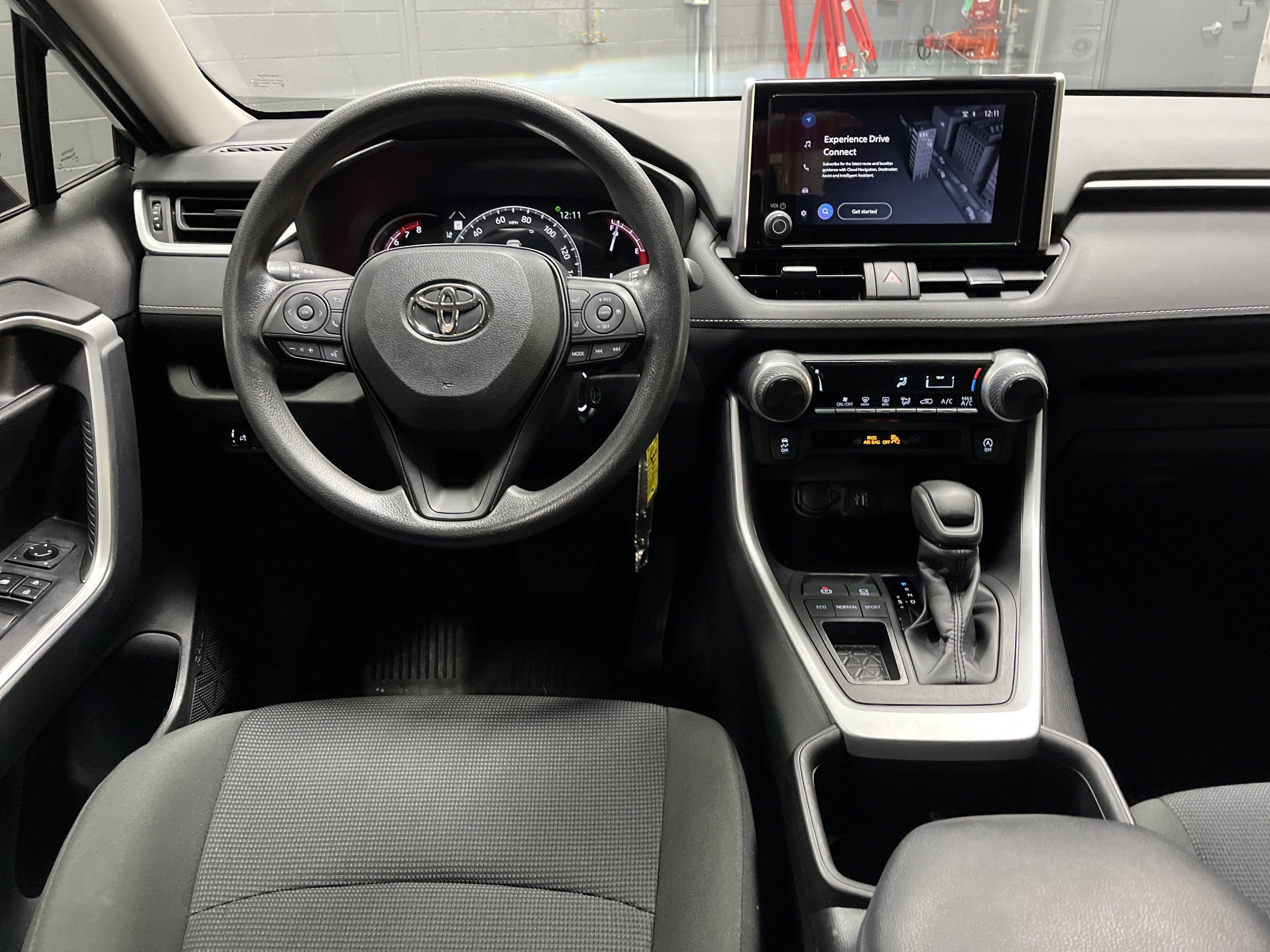 Certified 2024 Toyota RAV4 LE FWD image 28