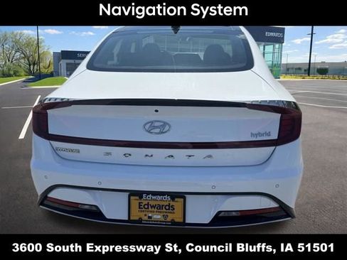 Used 2023 Hyundai Sonata Limited FWD image 5