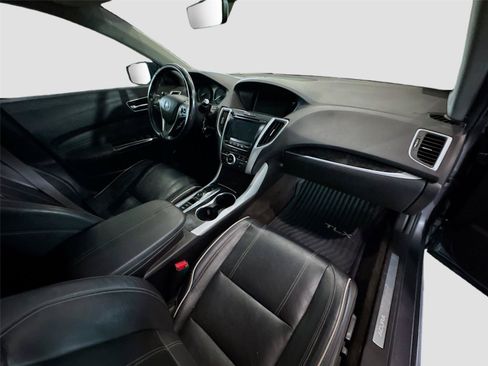 Used 2018 Acura TLX V6 w/ Technology Package FWD image 15