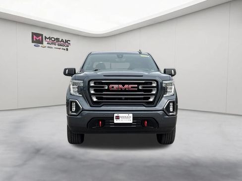 Used 2020 GMC Sierra 1500 AT4 w/ AT4 Premium Package AWD/4WD image 3