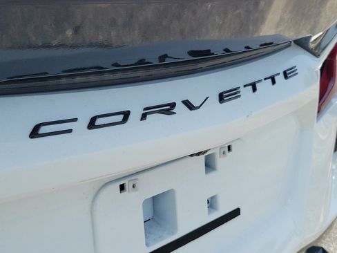 Used 2020 Chevrolet Corvette Stingray Premium Conv w/ 3LT Preferred Equipment Group RWD image 10