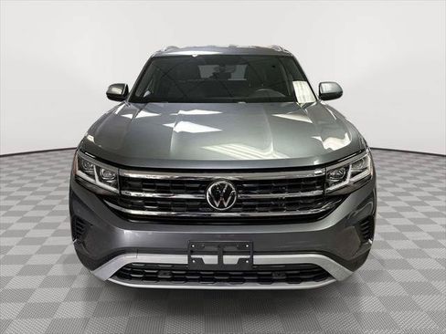 Used 2023 Volkswagen Atlas Cross Sport SE w/ Black Wheel Package AWD/4WD image 6