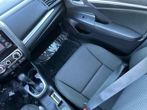 Used 2020 Honda Fit LX image 18