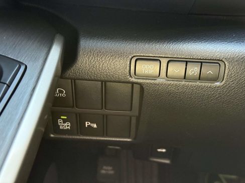 Used 2020 Lexus IS 300 F Sport w/ F Sport Package AWD/4WD image 23