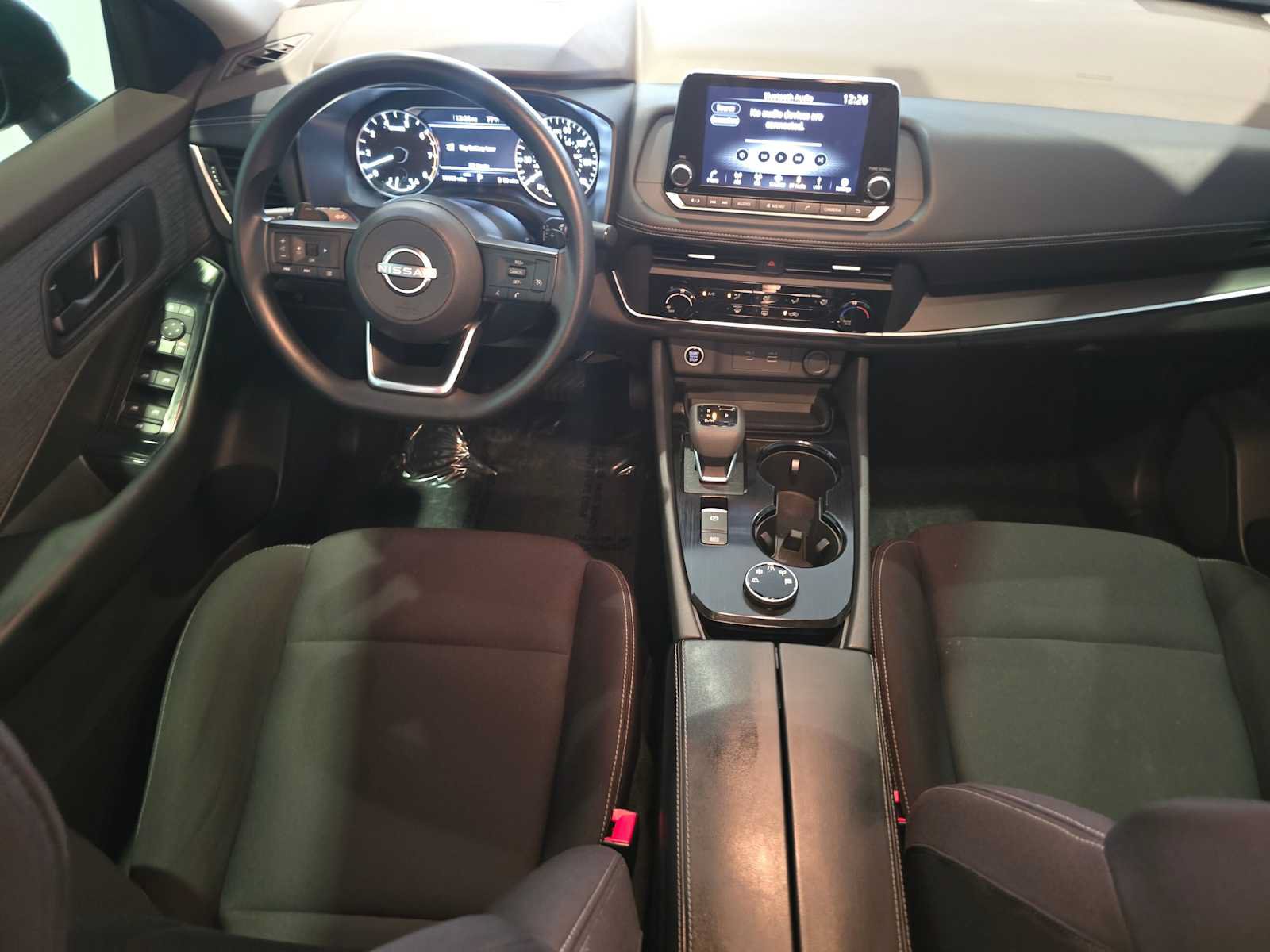 Used 2023 Nissan Rogue S AWD/4WD image 18