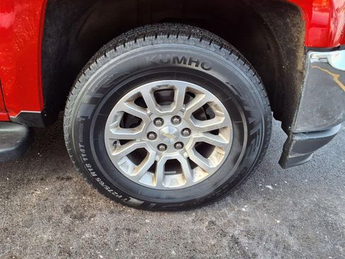 Used 2018 Chevrolet Silverado 1500 LT image 35