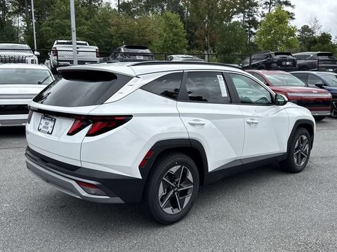 New 2026 Hyundai Tucson SEL FWD image 8