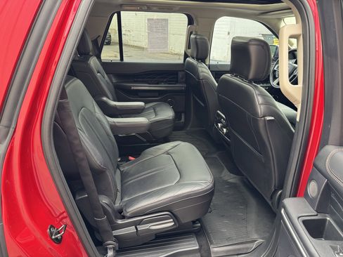 Used 2020 Ford Expedition Max Platinum AWD/4WD image 36