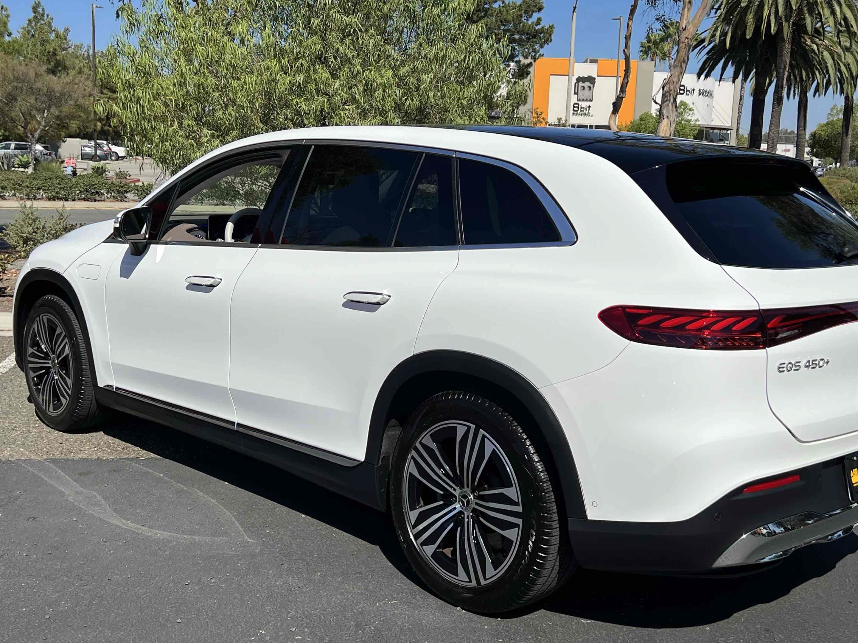 Used 2023 Mercedes-Benz EQS 450+ SUV image 41