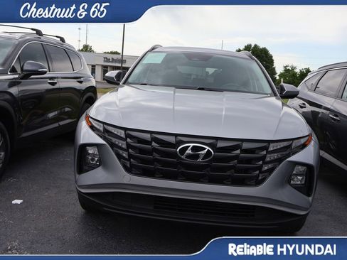 Certified 2024 Hyundai Tucson SEL AWD/4WD image 10