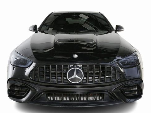 Used 2024 Mercedes-Benz C 63 AMG S image 2