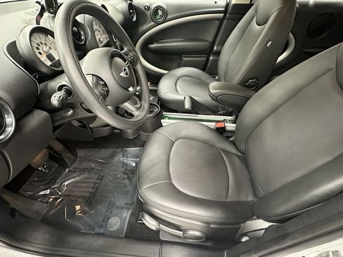 Used 2014 MINI Cooper Countryman image 9