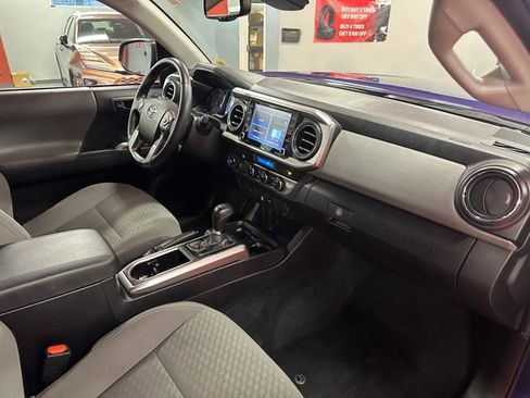 Certified 2023 Toyota Tacoma SR5 image 16