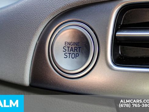 Used 2024 Hyundai Palisade SEL FWD image 28