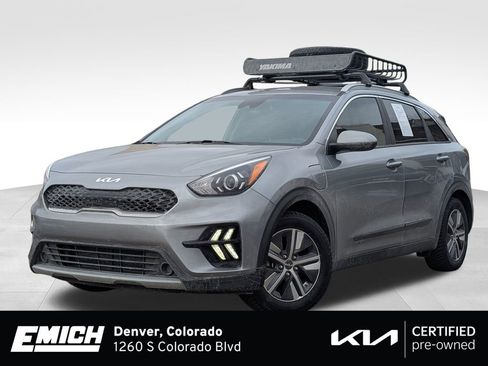 Certified 2022 Kia Niro LXS image 1