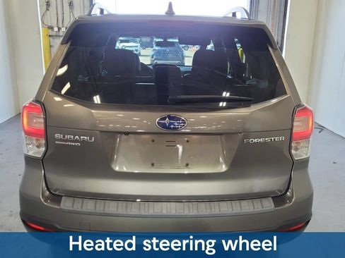 Used 2017 Subaru Forester 2.5i Touring AWD/4WD image 13
