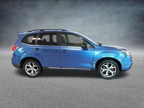 Used 2017 Subaru Forester 2.5i Touring image 6