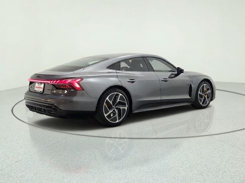 Used 2023 Audi RS e-tron GT w/ Carbon Performance Package AWD/4WD image 5