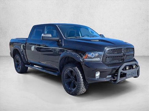 Used 2017 RAM 1500 Sport image 3