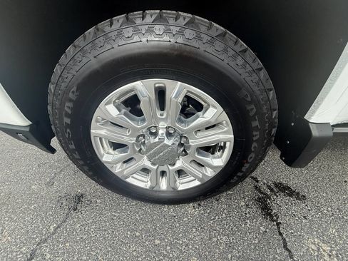 Used 2021 GMC Sierra 3500 Denali w/ Denali Ultimate Package AWD/4WD image 19